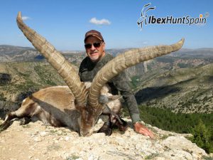 Beceite-ibex-hunting-in-spain