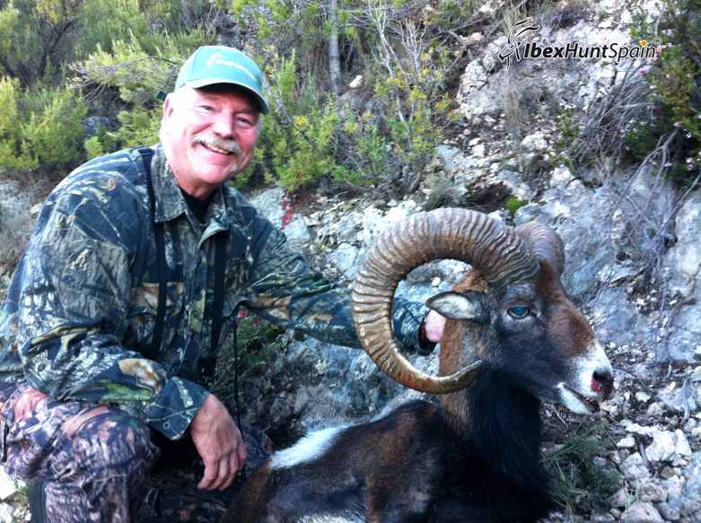 Iberian-Mouflon-Hunting-Diciembre-2011-4