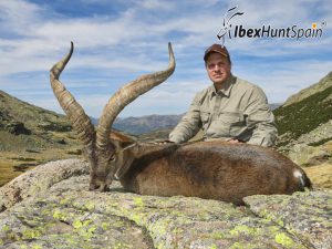 Gredos Ibex, Gredos Ibex hunt, Gredos ibex hunting, Gredos ibex hunting in Spain, Hunting Gredos ibex,